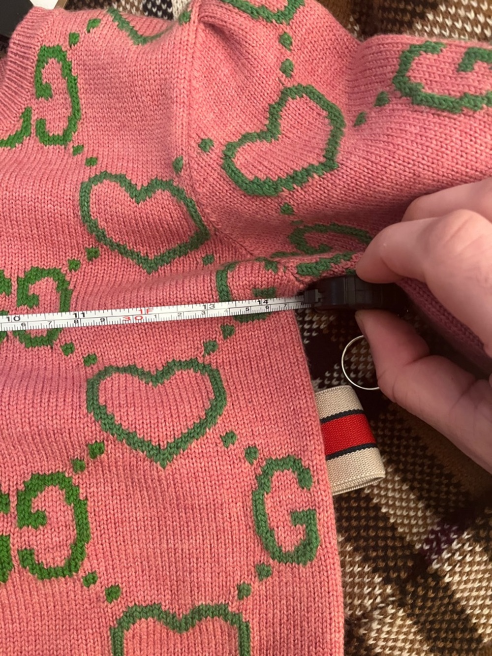 Gucci Pink Knit Sweater with Green GG & Heart Jacquard - Picture 7 of 9